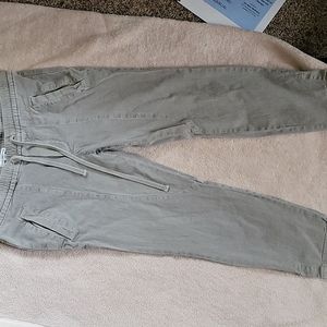 James Perse Capri Pants